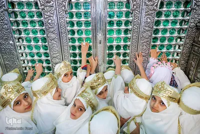 حضور کودکان در حرم شاهچراغ (ع)