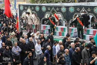 تشییع پیکر مطهر ۲۳ شهید دفاع مقدس در ارومیه‎