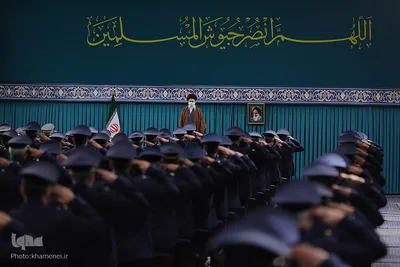 دیدار جمعی از فرماندهان و افسران نیروی هوایی ارتش با رهبر انقلاب