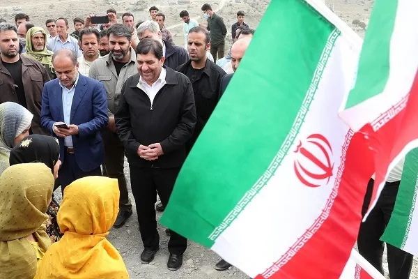 رونمایی از دست‌خط رهبری درباره پیشرفت بشاگرد