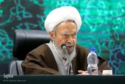 رجل دين إیراني یطالب بتسلیط الضوء علی الصیرفة الإسلامیة