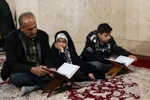 جزءخوانی قرآن در آستان امامزاده جعفر(ع) یزد‎