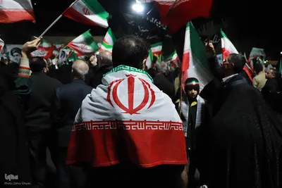 نمایش پهپاد شاهد ۱۳۶ در اجتماع شبانه تبریزی‌ها