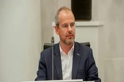 Zum Islam Konvertierte nennen Entheiligung des Korans empörend