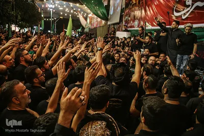 آیین مشعل گردانی در دولت آباد