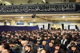 دومین شب مراسم عزاداری حضرت زهرا سلام‌الله‌علیها در حسینیه امام خمینی(ره)