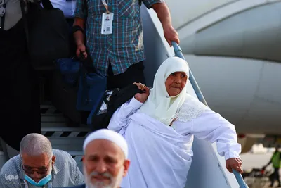 بازگشت نخستین گروه حجاج اصفهانی