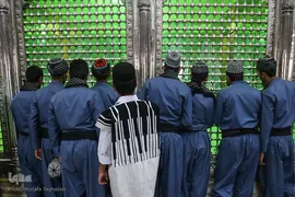 تجدید میثاق عشایر با آرمان های امام(ره) و اعلام آمادگی برای اجرای گام دوم انقلاب