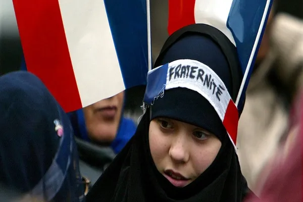 تشدید اسلام‌هراسی در سایه ناکارآمدی قانون جدید فرانسه