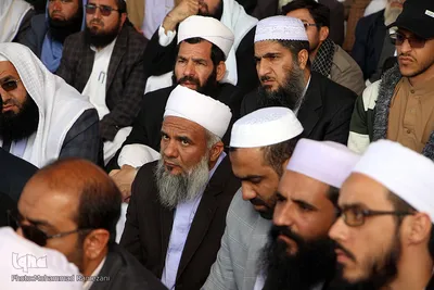 تشییع و نماز بر پیکر مولوی برفی در خراسان جنوبی