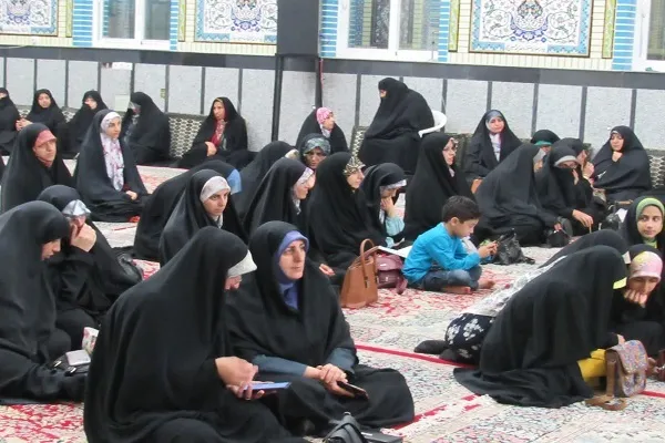 محفل انس قرآن در حسینه قتلگاه بهشهر