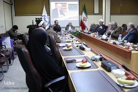 نشست ظهر دلنشین استاد ابوالفضل بهرام‌پور
