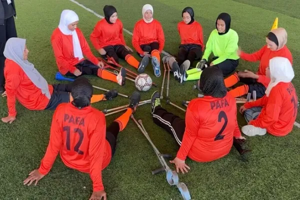 Amputee Girls in Gaza Dream of Football Glory