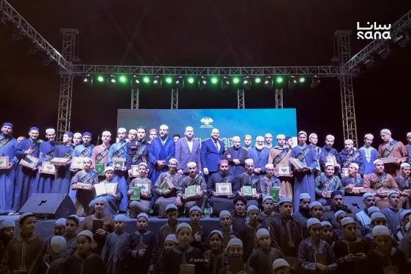 سوریا...محافظة دمشق تكرّم 250 من حفظة القرآن