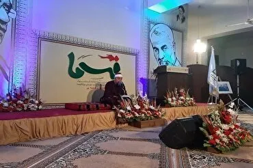 Líbano: el qari egipcio recita el Corán en una ceremonia