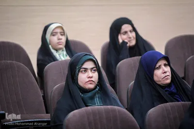 مینا چشم سبز حافظ کل قرآن کریم 