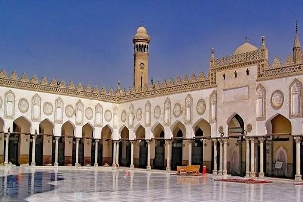 مصر...بدء برامج مركز إعداد معلمي القرآن للعمل بالرواق الأزهري