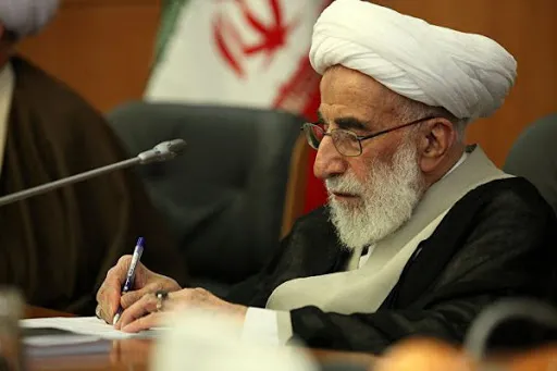آیت‌الله یزدی در همه عرصه‌ها در موضع یک عالم دینی و سیاستمدار انقلابی صریح ظاهر شد