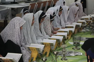 کرسی تلاوت دانش‌آموزی در ملایر