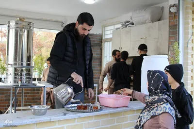 ایستگاه صلواتی کمیته خادمین الشهدای ملایر