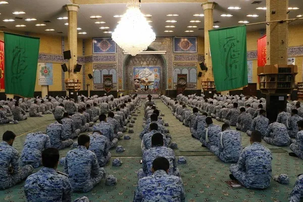 میزبانی دانشگاه شهید ستاری از محفل قرآنی گرامیداشت شهید سلیمانی+ عکس