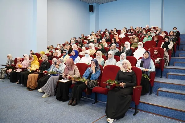 Победитель конкурса по книге «Благонравие праведников» получил квартиру в Махачкале