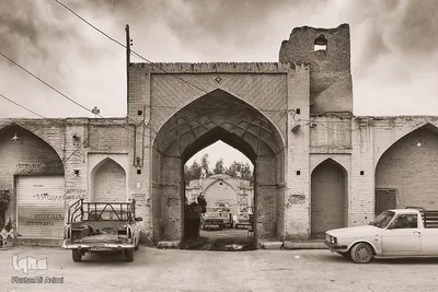 گذشته استمراری؛ کاروانسرای ملک