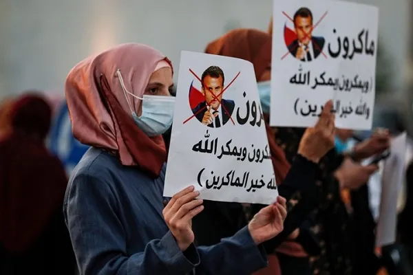 رسالة رئيس مركز حوار الأديان في لبنان المنددة بإلإساءة للنبي(ص) في فرنسا