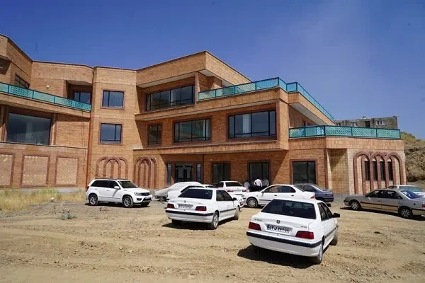 پروژه دارالقرآن سنندج هفته دولت به بهره‌برداری می‌رسد