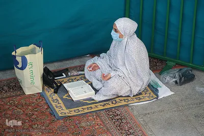 مراسم دعای عرفه در جوار کریمه اهل بیت