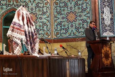 مراسم رونمایی کتاب «همه چیز روبه‌راه است؛ ممنونم»