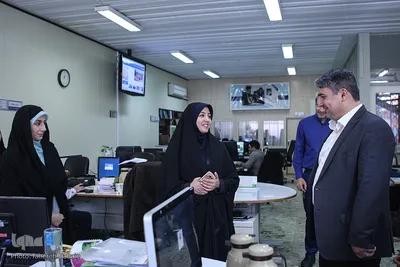 بازدید عضو هیئت‌رئیسه فراکسیون قرآن مجلس زهرا سعیدی مبارکه از تحریریه ایکنا
