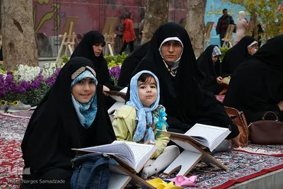 Isfahan: Koranlesung findet täglich in Tschahār Bāgh statt