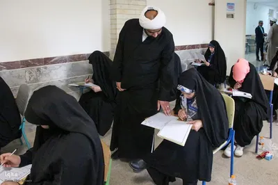 آزمون اعطای مدرک تخصصی به حافظان قرآن کریم در مرکزی
