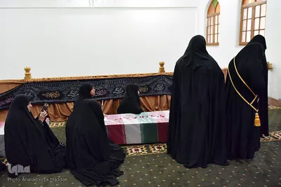استقبال از پیکر پاک 11 شهید گمنام هشت سال دفاع مقدس