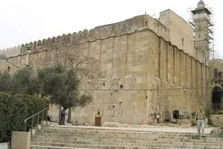 Des restrictions strictes imposées à la mosquée Al-Ibrahimi