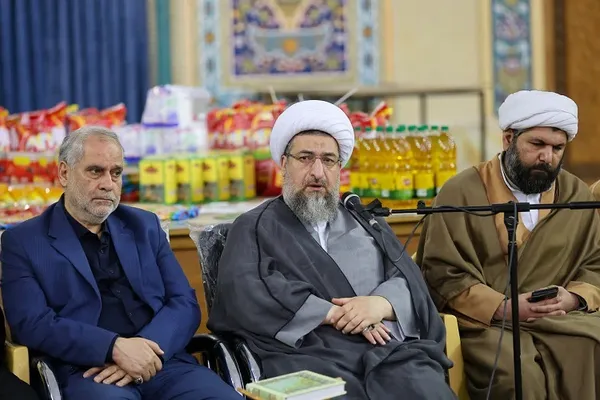 رزمایش اهدای ۱۰ هزار بسته معیشتی در تبریز