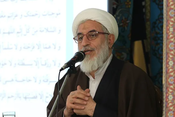 آداب برآورده ساختن حوائج دیگران در کلام امام کاظم(ع)