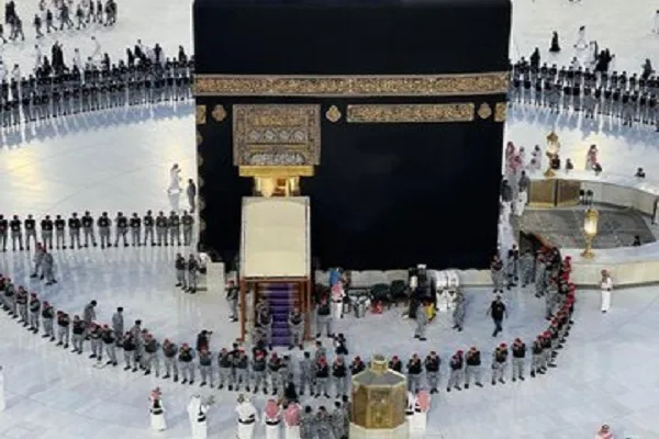Annual Ceremonial Washing of Kaaba Conducted in Mecca