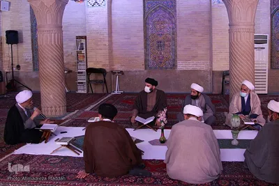 مراسم جزءخوانی و تفسیرآیات قرآنی در مسجد نصیرالملک‎‎