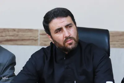 برگزاری نشست بررسی ابعاد شخصیتی و نقش رهبر شهید در ارتقای جایگاه ایران در منطقه و جهان در جهاددانشگاهی آذربایجان شرقی