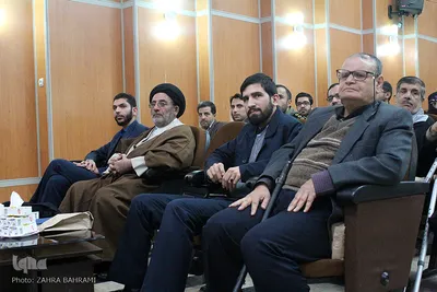 آیین تجلیل از همسران جانبازان در شهر اراک