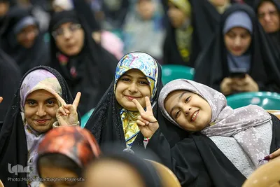 جشن بزرگ روزه‌اولی‌ها در جوار شهدا