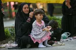 اجتماع دختران دهه هشتادی در گذر فرهنگی چهارباغ‎