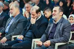 ویژه‌برنامه تحویل سال نو در گلستان شهدای اصفهان