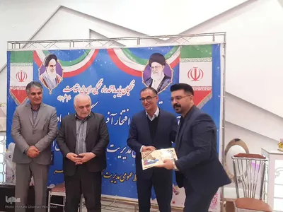 تجلیل از افتخار آفرینان کنکور و المپیادهای دانش آموزی در اهر