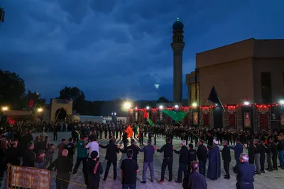 مراسم عزاداری حسینی در سنگ فرش مصلای تبریز
