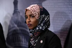 USA: Ilhan Omar dans la tourmente pour avoir critiqué Israël