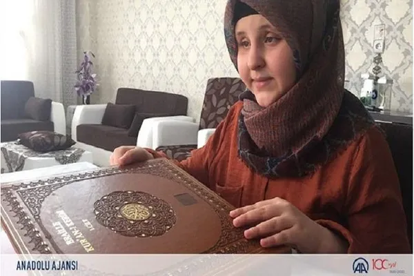 روشندل ترکیه‌ای یک ‌ساله قرآن را حفظ کرد + عکس