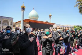 عزاداری ظهر عاشورا در حرم شاهچراغ(ع)